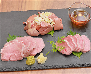 肉の刺身三種盛り